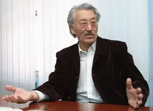Көзді  жұмып, құлақты  бітеп  алып...