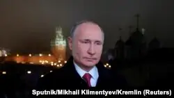 Ресейлік арналар Путиннің құттықтауындағы лайк пен дизлайкты жасырды