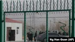 АҚШ Шыңжаңдағы қысымға байланысты тағы 11 қытайлық компанияға санкция салды