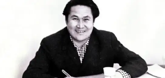 Жыныстық қатынасты ашық көрсетіңіз