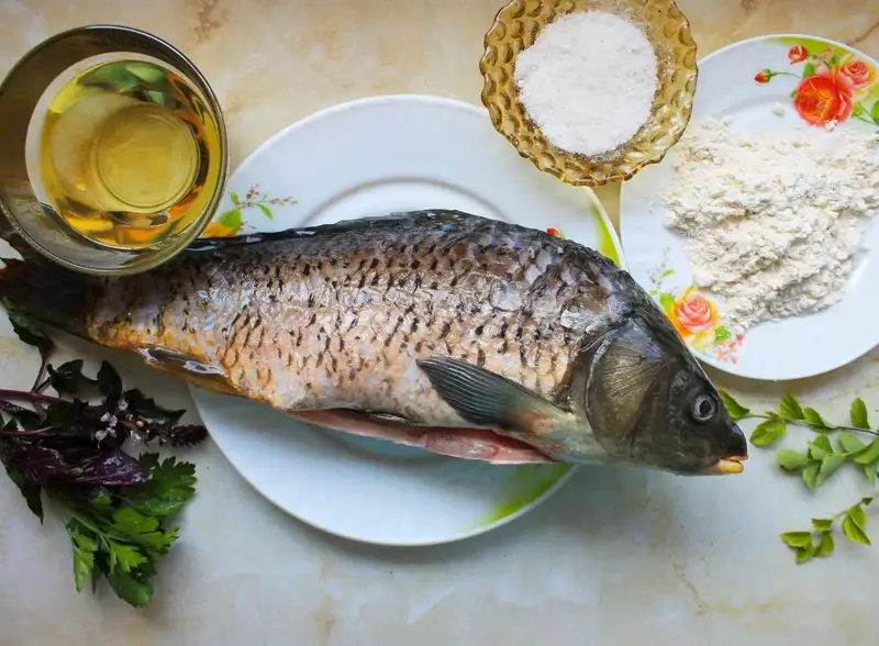 Ағзаны улайды. Дәрігер дүкеннен қандай балық сатып алмау керегін айтты