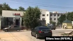 Ақтөбе облысы: Шалқарда жолаушы атқан полицейдің жағдайы ауыр
