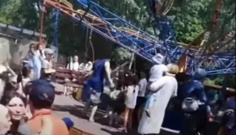 Саябақтағы төбелестен кейін шенеуніктер жазаланды (видео)