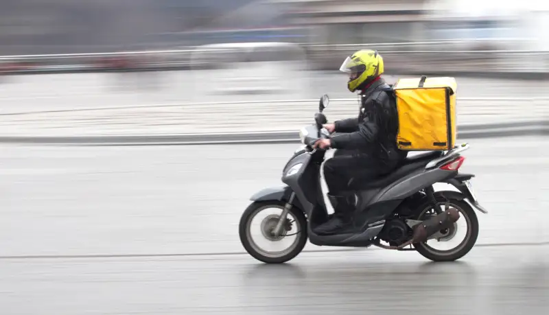 Мопед міну үшін жүргізуші куәлігін алу қажет