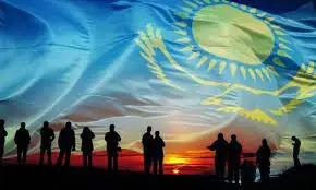 Қазақ қайткенде ұлттық болмысын сақтап  тәуелсіз ел болып қала алады?