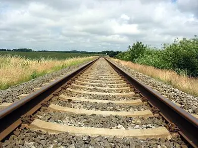 Қарағанөзектік балалар өлімге бас тігіп жүріп білім алуда