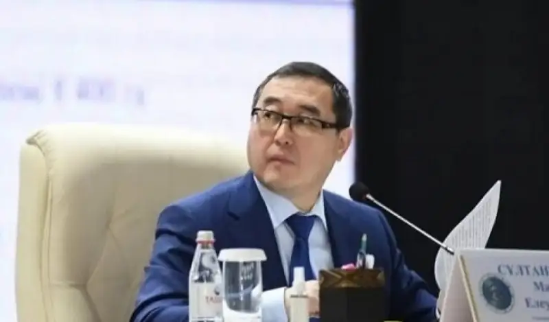 Әкеден өте туған, ағадан аса туған Сұлтанғазиев