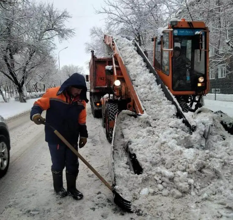 Қарағанды қар құрсауында...