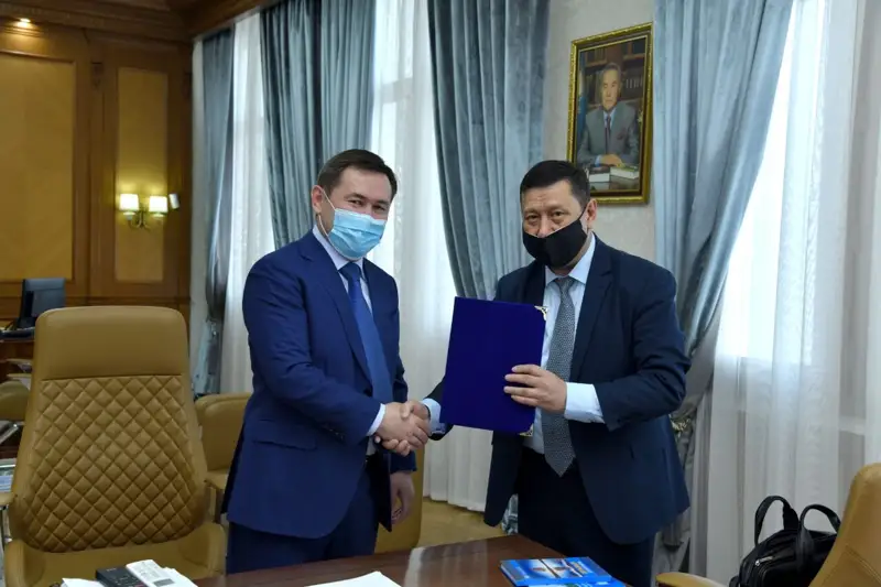 Әкім Әкімді қабылдады