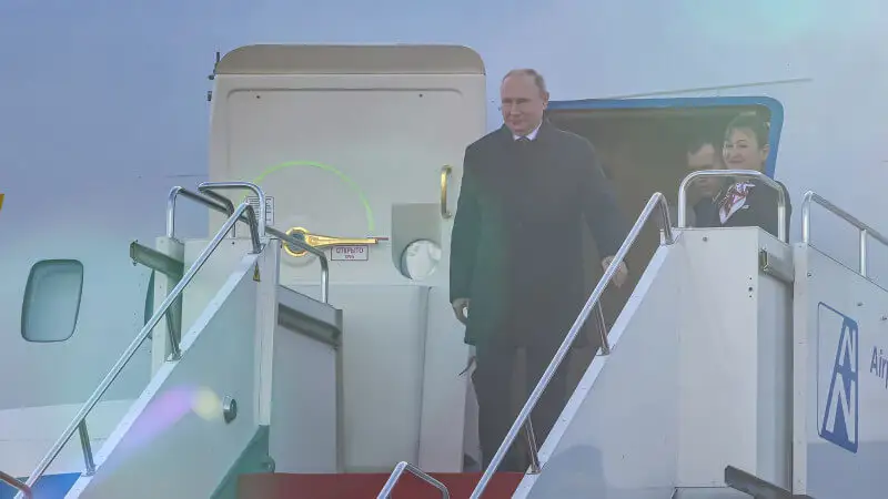 Путин Астанаға келді