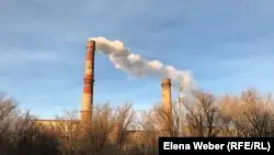 Теміртауда Нұра өзенінде күлден жасаған бөгетті су жырып әкетті