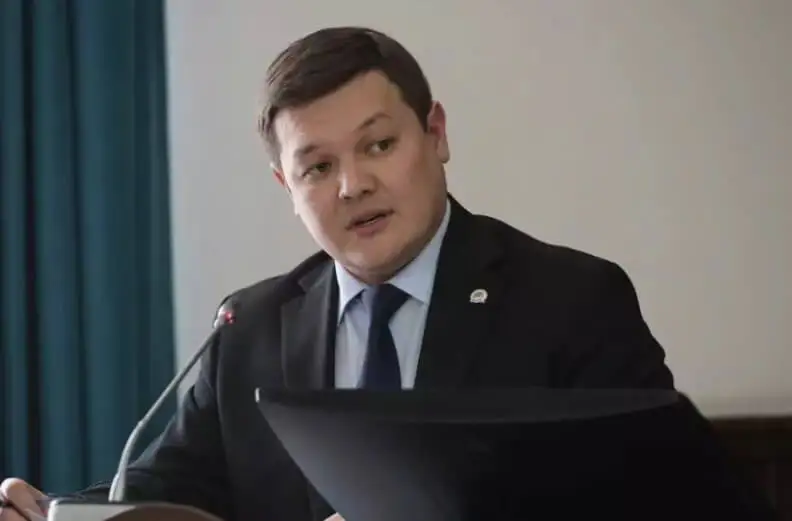 Дәурен Абаевтың орнына жаңа министр тағайындалды