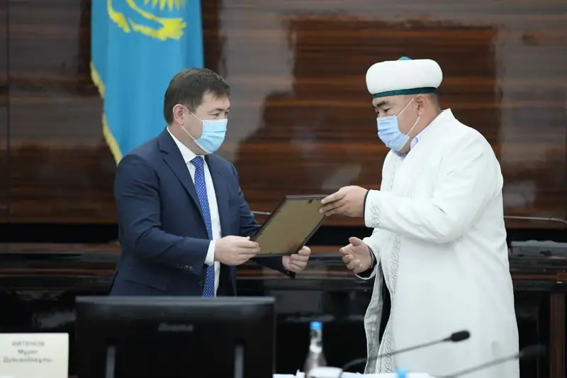 Шымкенттің әкімі конфессия басшыларымен кездесті