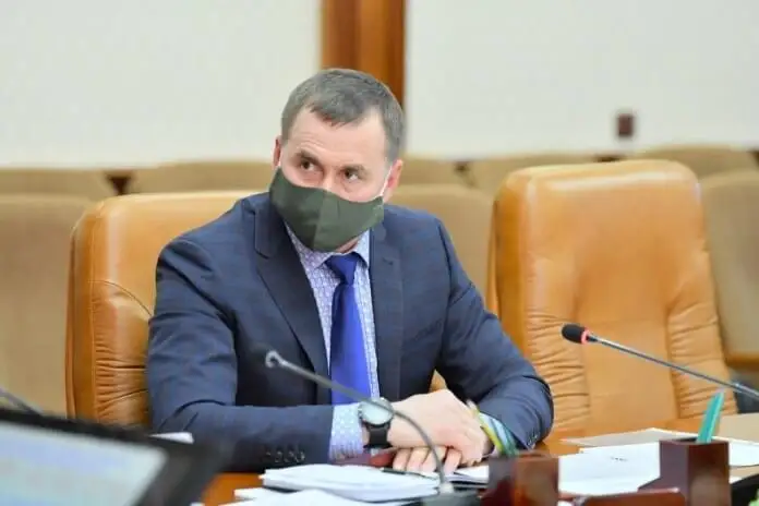 Қос азаматтығы бар Почивалов сотта жеңілді