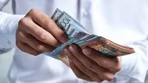 Зейнеткерлердің зейнетақысы бес жыл бойы ұрланып келген