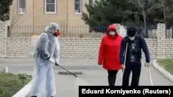 Алматыда коронавирус жұққан алты адам жазылып шықты