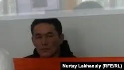 Прокурор Тәбәрікұлын алты айға соттап, Қазақстан аумағынан шығаруды сұрады