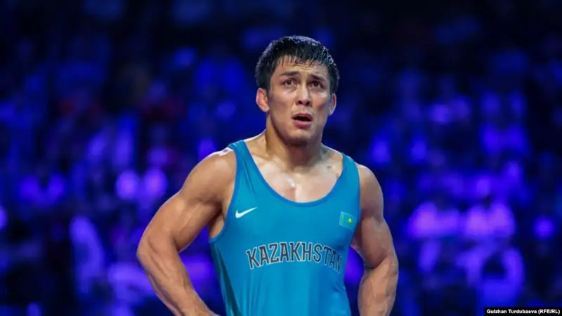 Балуан Дәулет Ниязбеков әлем чемпионатында күміс медаль алды