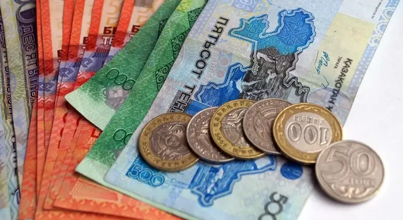 Теңге бағамын ұстау Ұлттық банкке қымбатқа түсіп тұр