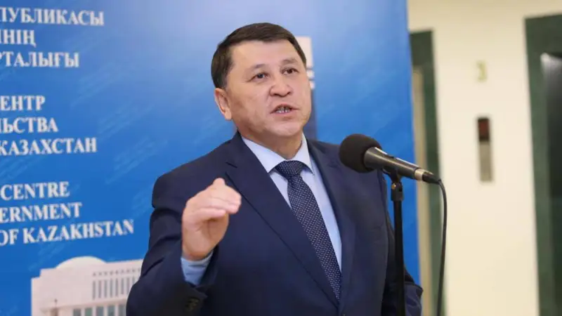 Бекшин ковидпен күресте қай вакцина тиімді екенін айтты