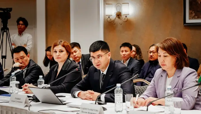 Инвесторлардың құқықтарын сот арқылы қорғау мәселелері тақыланды