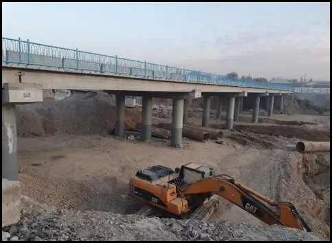 Мегаполисте екі көпір пайдалануға берілді