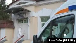Германиядан келген бизнес-джетте болған жеті адамнан вирус табылды