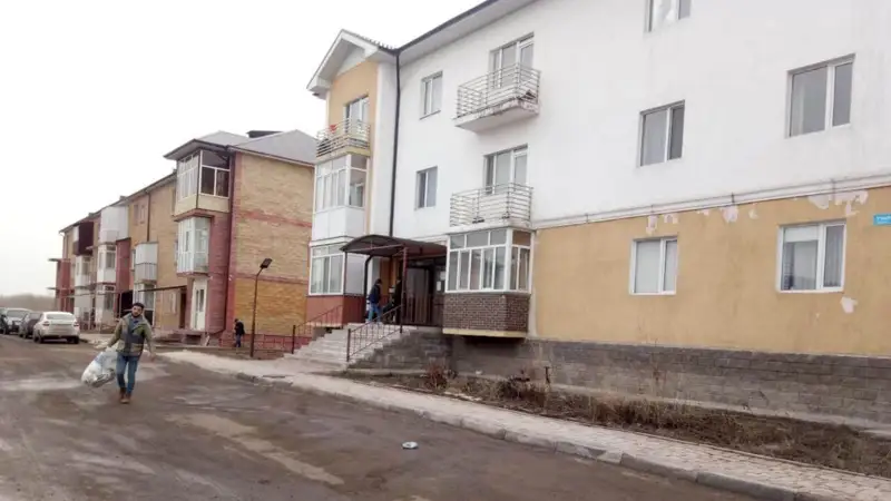Қарағандыда су басқан көшелер құрғатылды