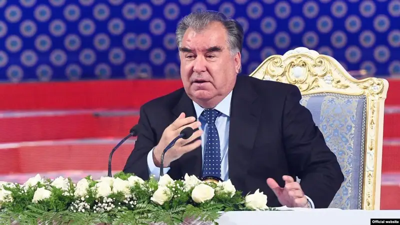 Тәжікстан Қытай компаниясын салықтан босатты