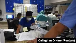 АҚШ-та бір күнде 2 мыңнан астам адам Covid-тен қайтыс болды