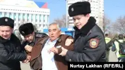 &amp;quot;Соқыр мылқау танымас тірі жанды&amp;quot;. 1 наурыздағы шеруде полиция жұртты қалай ұстады?