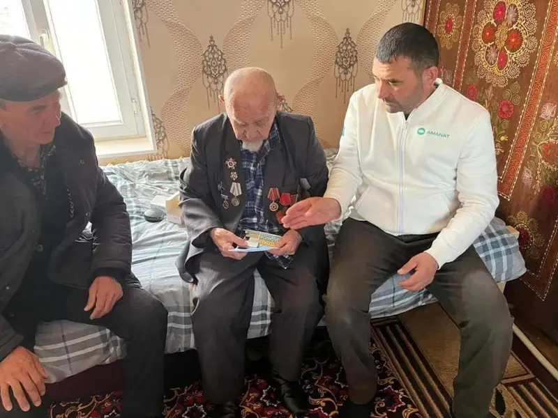 Сауранда Ұлы Отан соғысының ардагері Аманат партиясын қолдайды