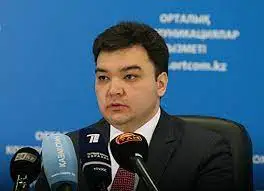 Бір отставкадан аман қалған Махажанов еді...
