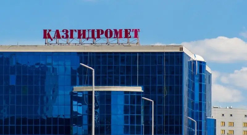 Өтірігі көп шындықтан, шындығы бар өтірік артық