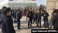 Алматыда шетелден көлік алғандар утилизация алымын азайтуды талап етті