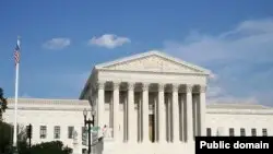 АҚШ Жоғарғы соты мамырда Трамп салығы жайлы іс қарайды