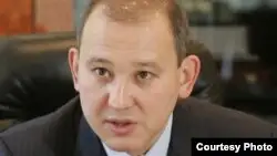 11 жыл түрмеде отырған Мұхтар Жәкішев бостандыққа шықты