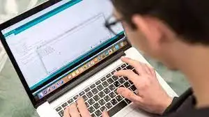 Прокурорлар балаларды қорғау үшін 28 сайтты бұғаттады
