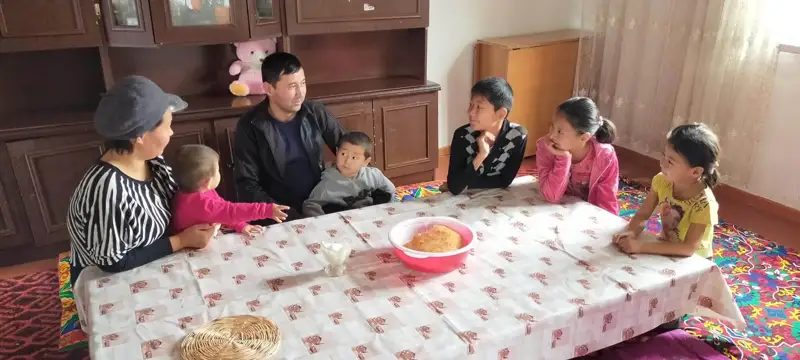 Көлік қаққан балалардың құқы аяқ асты таптала бере ме?! (видео)