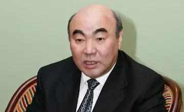 Қырғызстанның экс-президенті Асқар Ақаевқа тағылған айыптар алып тасталды