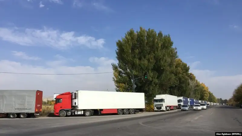 Қырғызстан қазақ-қырғыз шекарасындағы кептелістің себебін түсіндірді