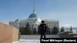 Жаңа тағайындаулар: Бозымбаев президент көмекшісі болды, Қалетаев қызметінен кетті