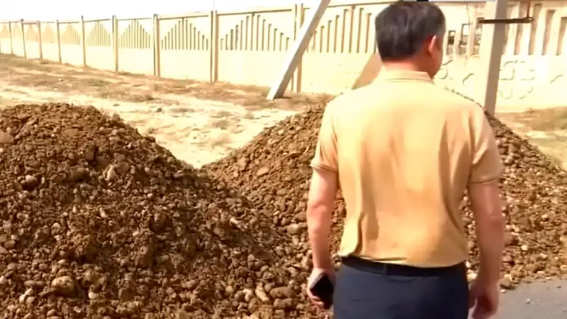Шымкентте жолды жауып тастаған кәсіпкер жазаланды