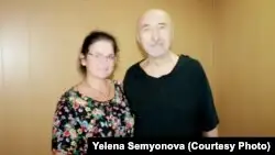 Құқық қорғаушы Семенованы сотқа берген түрме әкімшілігі шағымын қайтарып алды