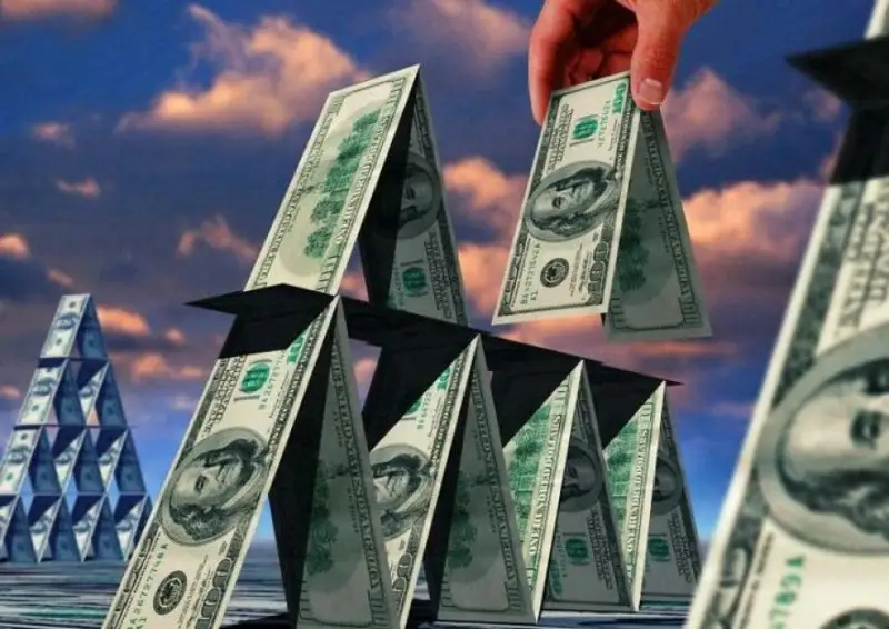 Қазақстанда көбіне әйелдер қаржы пирамидаларының құрбанына айналады