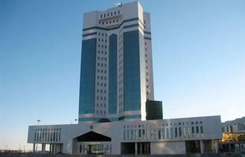 Жаңа министрлер ант берді