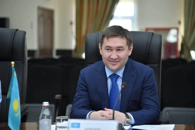 Әйтенов еститін әкім бе?