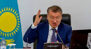 Ахметовтің кадр саясаты ақсай бастады