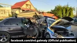 Алматы: Екі полицей қаза тапқан апат. Полиция басшысы сөгіс алды, үш қызметкер лауазымынан айырылды