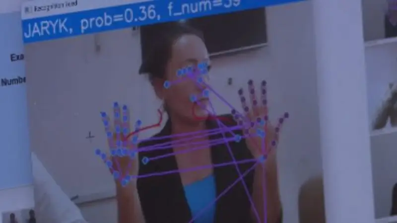 Жасанды интеллект қазақша ым-ишара тілін тани алады. Отандық ғалым ерекше жүйе жүйе ойлап тапты (видео)